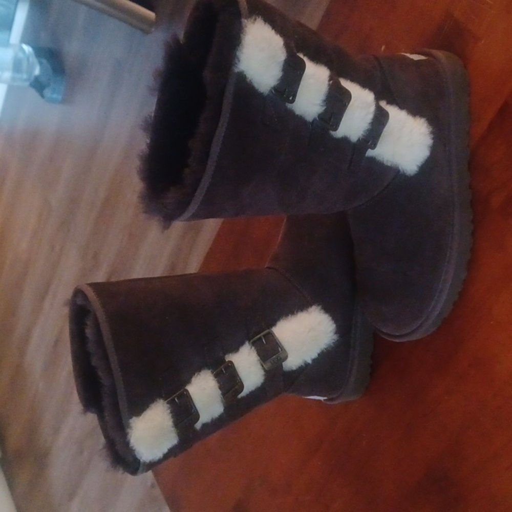 UGG Classic Tall Klea buckle boots in a chocolate or antracite color. Size 8.
